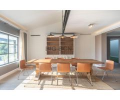 Exclusiva casa con vistas a Barcelona