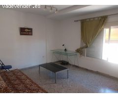 AMPLIO PISO DISPONIBLE EN VALENCIA