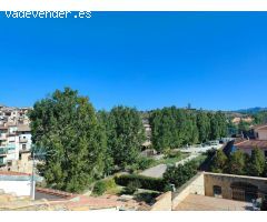 Piso en Venta en Valderrobres, Teruel