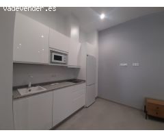 SE ALQUILA APARTAMENTO EN EL CENTRO