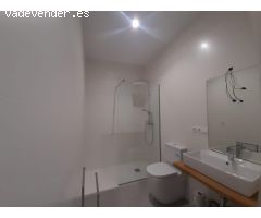 SE ALQUILA APARTAMENTO EN EL CENTRO