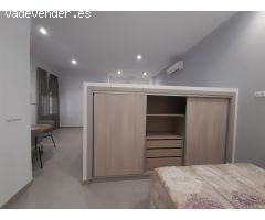 SE ALQUILA APARTAMENTO EN EL CENTRO
