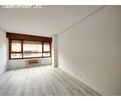 Vivienda reformada y sin muebles para alquilar en la zona de Gaztambide