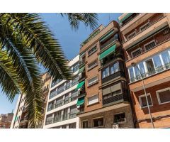 Ático reformado y amueblado en la zona de Ibiza
