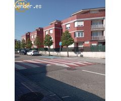 SANCIBRIÁN. PISO COMPLETO CON 2 PLAZAS DE GARAJE