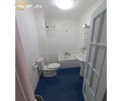 Floranes. Estupendo piso para reformar en buen edificio con 2 ascensores.