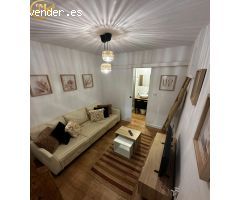 Local comercial convertido en 2 lofts. Cambio de uso en trámite.