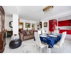 Ático con gran terraza y cocina moderna en pleno centro de Torrevieja