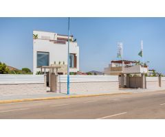Villa en Venta en Vera Playa, Almería