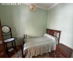 BONITA Y AMPLIA CASA DE PUEBLO TIPICA EN BENIDOLEIG
