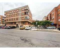 Plaza de garaje en venta en calle Jacobo Rodríguez Pereira (bda. María Auxiliadora) Badajoz