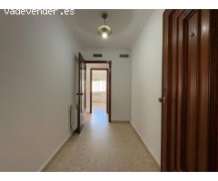 PISO EN PLAZA SANTA MARTA, BADAJOZ