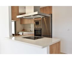 Nuevo apartmentos de 2 o 3 dormitorios, 2 baños, garage, trastero y picina en Villamartin