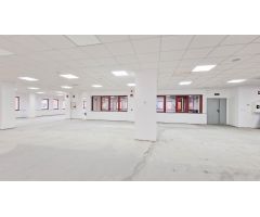 ALQUILER AMPLIAS OFICINAS CÉNTRICAS EDIFICIO MAPFRE BADAJOZ