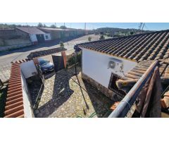 ALQUILER CHALET CON PARCELA EN HIGUERA DE VARGAS