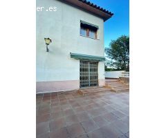 Casa  a 4 vientos en venta en zona Guiera Cerdanyola del Vallès dos plantas