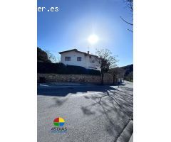 Casa  a 4 vientos en venta en zona Guiera Cerdanyola del Vallès dos plantas
