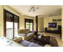 Tu hogar ideal en O Grove para vivir o disfrutar en vacaciones: luminoso y cerca de playas.