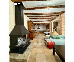 CASA RURAL REFORMADA CON ALTO POTENCIAL COMO ALOJAMIENTO TURÍSTICO EN CONFRIDES