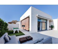 Villa en Venta en Pilar de la Horadada, Alicante
