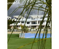 ÁTICO SEMINUEVO CON VISTAS AL MAR, TERRAZA PANORÁMICA Y LUZ NATURAL EN BALCÓN DE FINESTRAT
