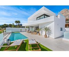 Villa en Venta en Polope, Alicante