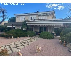 Chalet en Venta en Petrer, Alicante