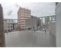 Voluminoso piso con dos terrazas en Fene