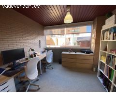 ¿Quieres vivir en un residencial privado con piscina y pádel?