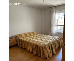 SE ALQUILA APARTAMENTO EN EL CENTRO DE CACABELOS
