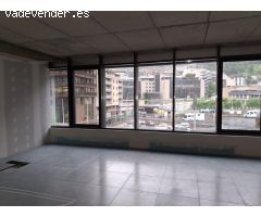 OFICINA EN LAS TORRES A ESTRENAR CON MUCHA LUZ