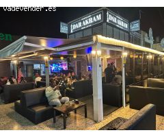 Se traspasa local completamente reformado en centro comercial
