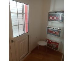 se alquila en salabre 4 habitaciones