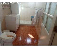 se alquila en salabre 4 habitaciones