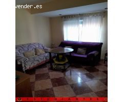 EST/ Piso amueblado para ESTUDIANTES con CUATRO dormitorios en Plaza de Toros