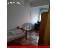 EST/ Piso amueblado para ESTUDIANTES con CUATRO dormitorios en Plaza de Toros