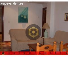 EST/ Piso amueblado para ESTUDIANTES con TRES dormitorios en Fuente Nueva-Facultad de  Ciencias.