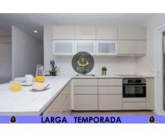 LT/ Piso de TRES dormitorios, zona Paseo del Salon