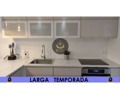 LT/ Piso de TRES dormitorios, zona Paseo del Salon