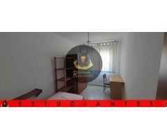 EST / Piso de TRES Dormitorios en La Chana