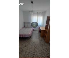 EST / Piso de TRES Dormitorios en La Chana