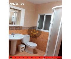 EST/ Bonito piso amueblado para ESTUDIANTES con TRES dormitorios en zona Avd. Constitución