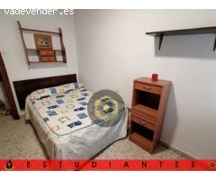 EST/ Bonito piso para ESTUDIANTES con TRES dormitorios en la zona de Plaza Einstein-Gran Capitán
