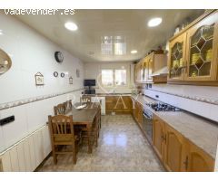 CASA CON PISCINA - CERVELLO