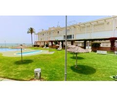 Piso en venta en primera línea de mar – Pasaje Marítim de Masia Blanca