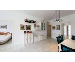 Piso en venta en primera línea de mar – Pasaje Marítim de Masia Blanca