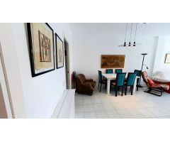 Piso en venta en primera línea de mar – Pasaje Marítim de Masia Blanca