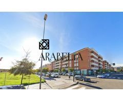 PRECIOSO PISO CON GARAJE EN ZONA TABLERO BAJO