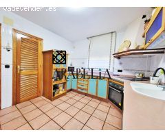 IMPERESIONANTE CHALET DE 318M2 CONSTRUIDOS Y 3.000M2 DE TERRENO EN PARAÍSO ARENAL!!!