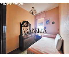 FABULOSA CASA INDEPENDIENTE PARA ENTRAR A VIVIR EN ZONA MEDIA DEL CAMPO DE LA VERDAD!!!